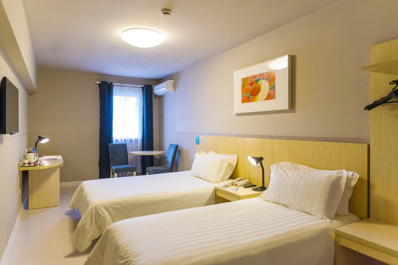 Jinjiang Inn Wuhan Lingjiao Hu Wada Hotel Екстериор снимка